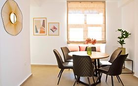 Flowers Premium Apartments&Rooms